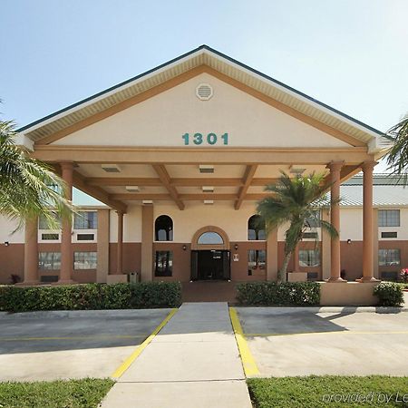 Americas Best Value Inn Pharr/Mcallen Esterno foto