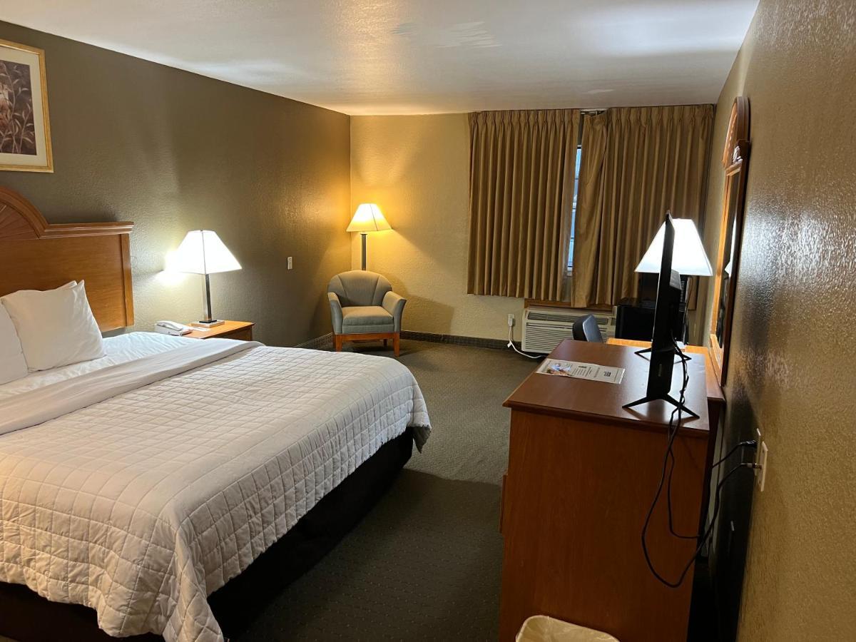 Americas Best Value Inn Pharr/Mcallen Esterno foto