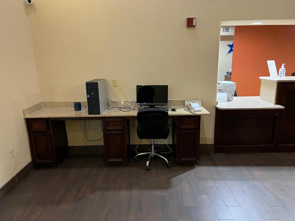 Americas Best Value Inn Pharr/Mcallen Esterno foto