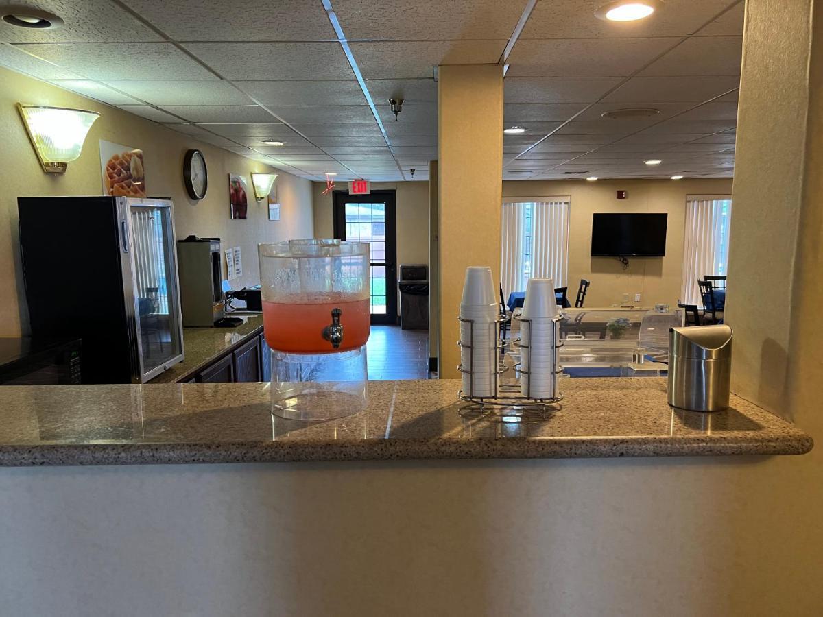 Americas Best Value Inn Pharr/Mcallen Esterno foto