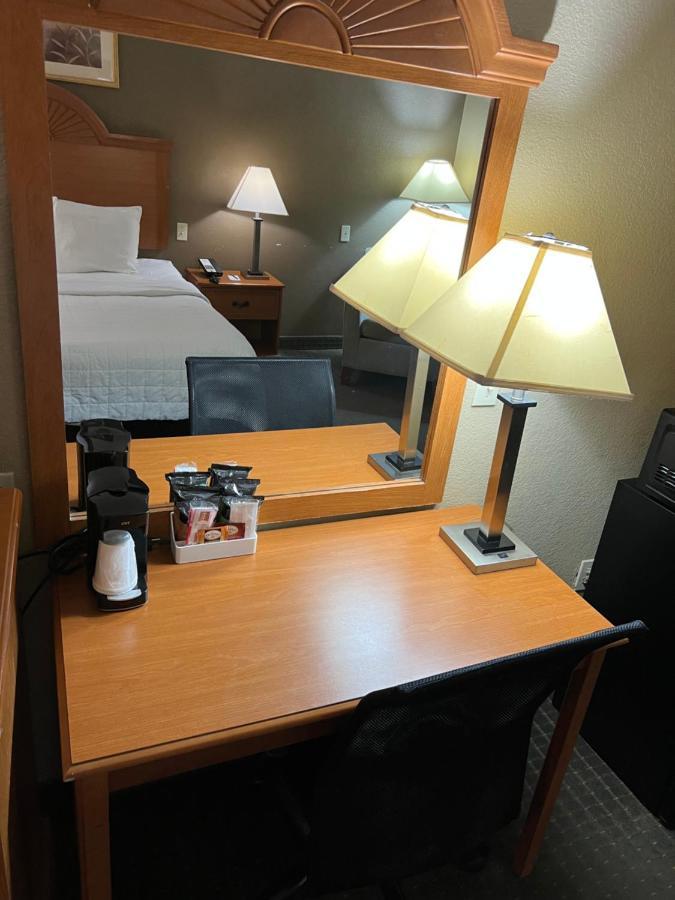 Americas Best Value Inn Pharr/Mcallen Esterno foto
