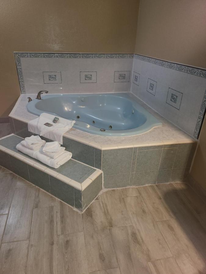 Americas Best Value Inn Pharr/Mcallen Esterno foto