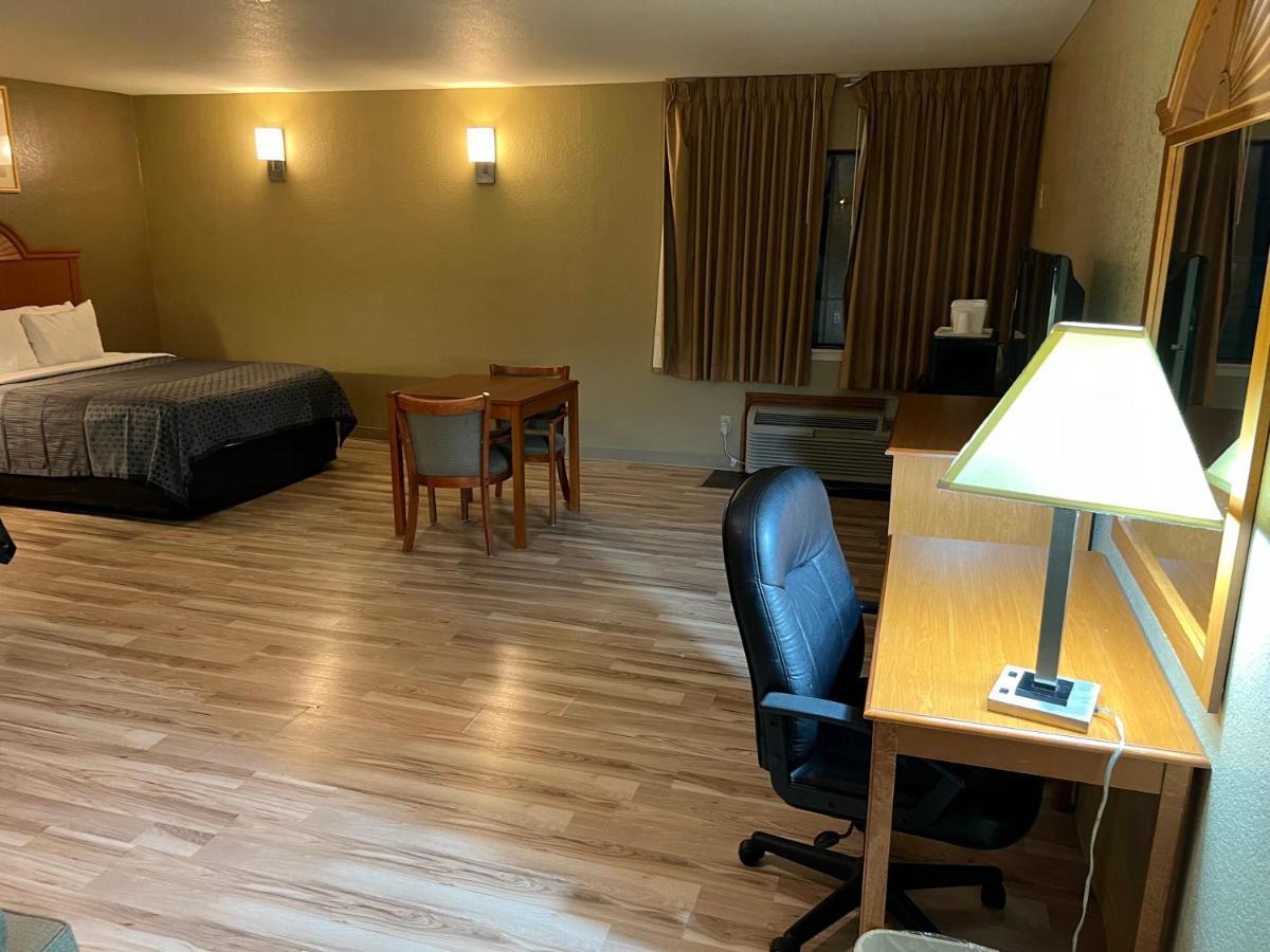 Americas Best Value Inn Pharr/Mcallen Esterno foto
